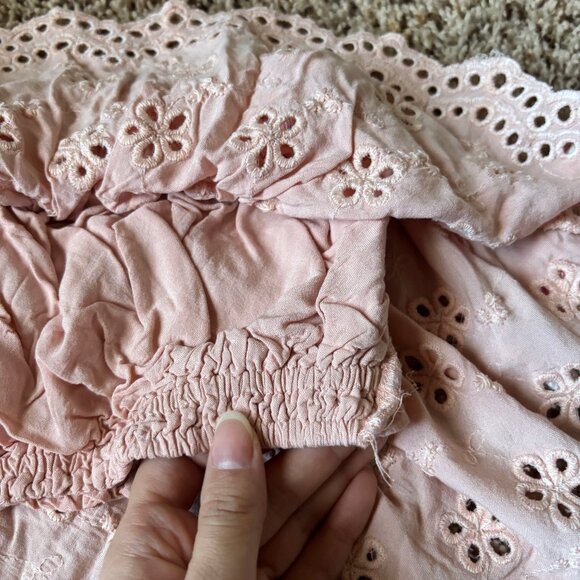 5 Assorted Style Crop Tops - Picture 9 of 10